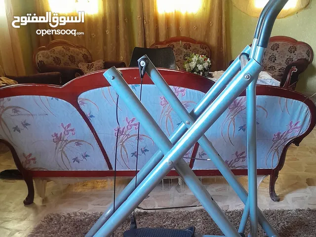 جهاز مشي وركض وبرضوا للايدين بسعر مغري