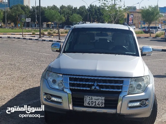 Used Mitsubishi Pajero in Al Ahmadi