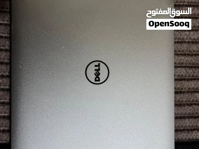 dell precision 5520 :الموديل