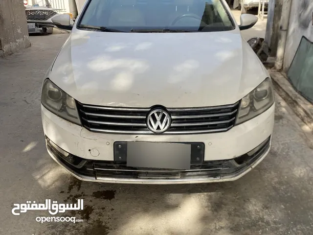 رابش باسات محرك 20 TSI. مصراتة. موديل 2013. كنبيو DSG.