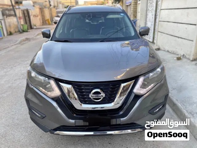 2018 نيسان روج SL