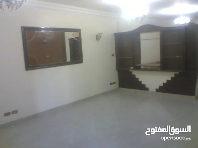 175 m2 3 Bedrooms Apartments for Sale in Giza Hadayek al-Ahram