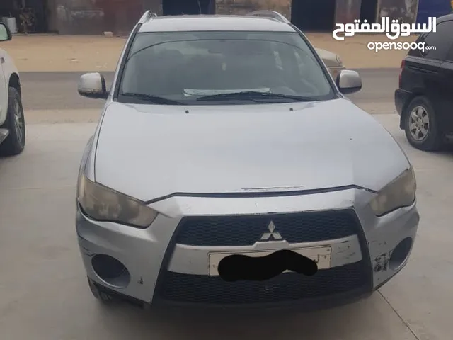 Used Mitsubishi Outlander in Tripoli