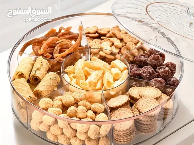 صحن تقديم دائري شفاف مع غطاء – 7 أقسام لتقديم المكسرات والحلويات بلمسة فاخرة
