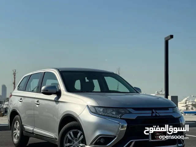 اوتلاندر موديل 2019 عداد 118 الف