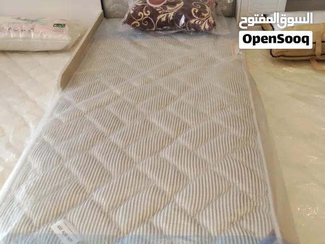 سرير ديفان راها مع مرتبة زنبركية 90×190×20 Divan Bed Raha With Spring Mattress 90x190x20