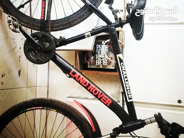 للبيع لاند اصلي بحاله ممتازه 35 د