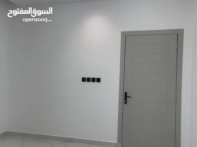 170 m2 5 Bedrooms Apartments for Rent in Jeddah As Salamah
