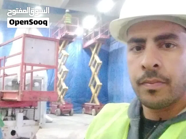 فني ومشرف كهرباء
