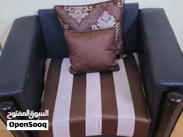 كنب مجلس فخم وانيق ممتاز