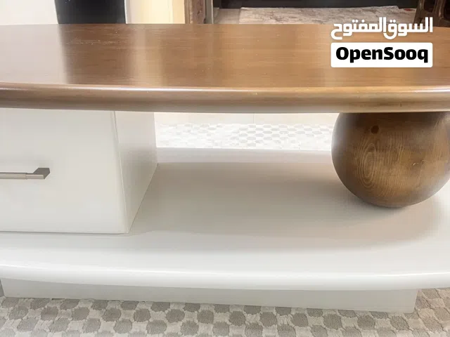 طاولة وسط للبيع