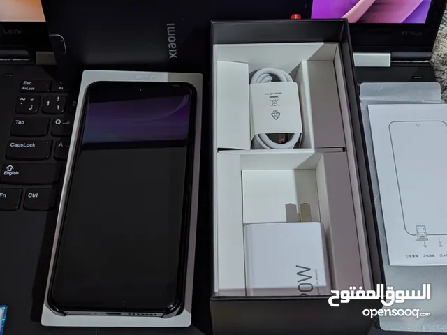 Xiaomi 14 Ultra 256 GB in Zarqa