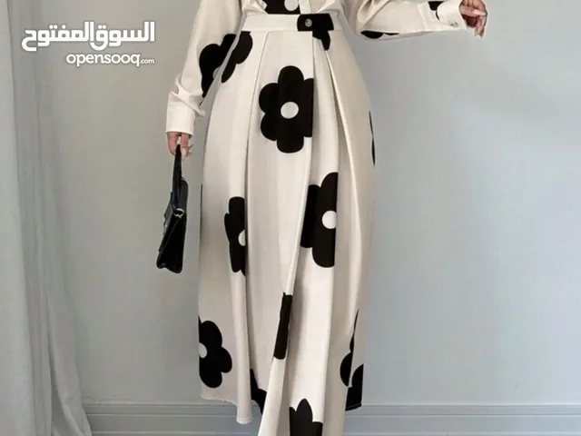 فستان كتيير انيق بلبس وزن 90ل 100 سعرو 16دينار