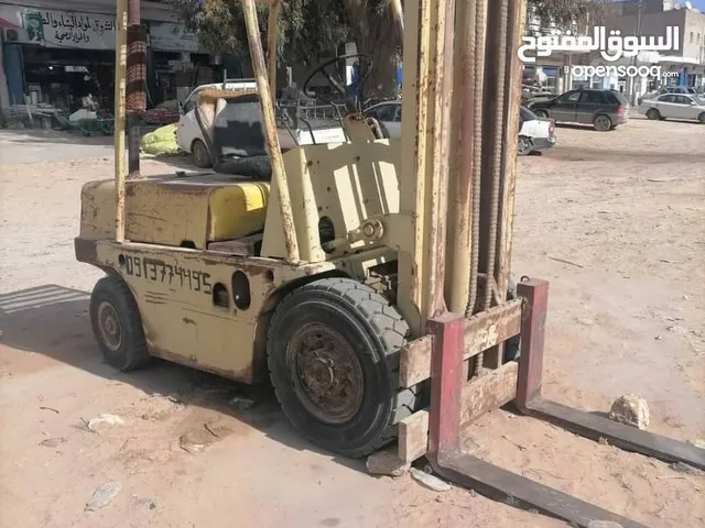 1993 Forklift Lift Equipment in Tripoli