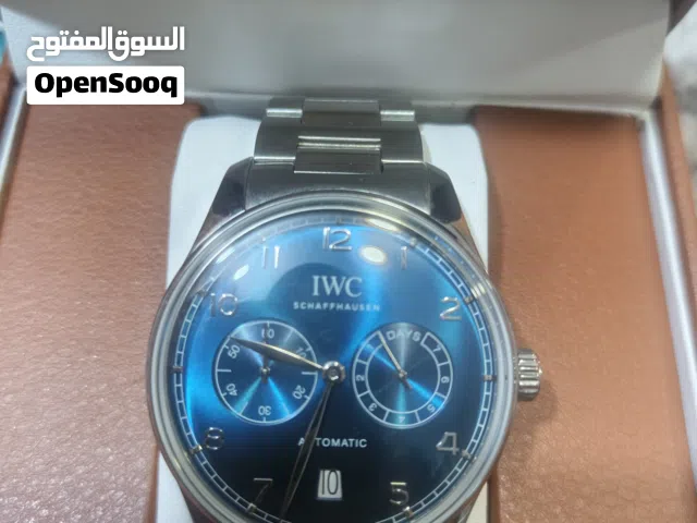ساعات للبيع