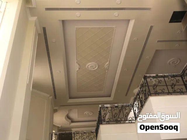 جميع أعمال الديكورات والتشطيبات منازل ومواقع بأسعار منخفضة وجوده عاليه