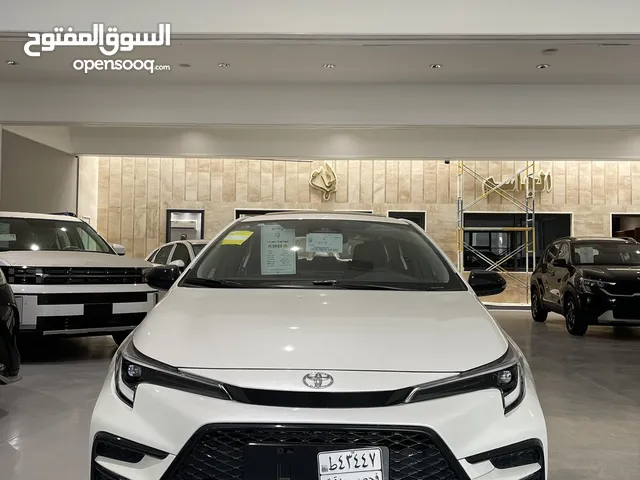 تويوتا كورولا سبورت موديل 2025 محرك 1800 هايبرد فئة البلاك ادشن البلادي الاصلي
