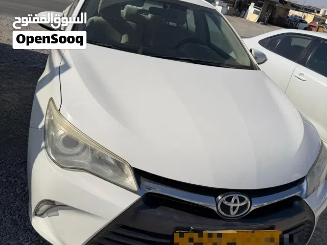 Well maintained Toyota Camry for Sale