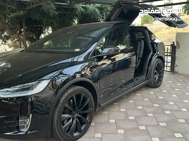 Tesla Model X 2021 in Amman