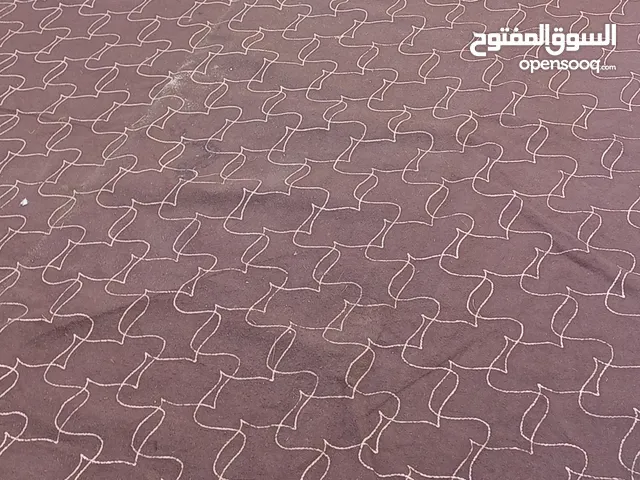 شوف الوصف جوته الطول 4 والعرض 3