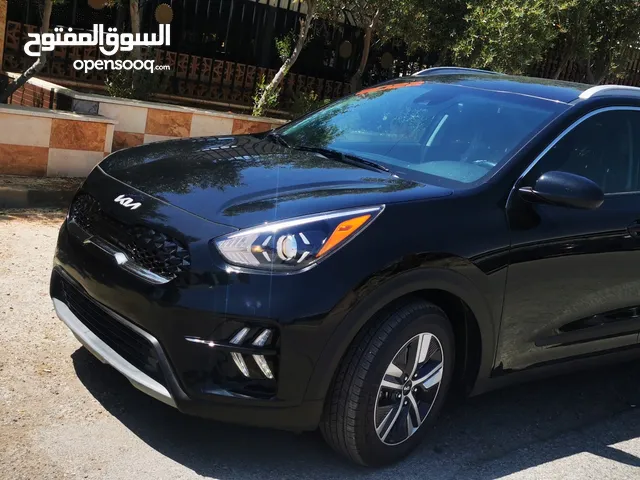 كيا نيرو 2022 أسود ملوكي فحص لببيع
