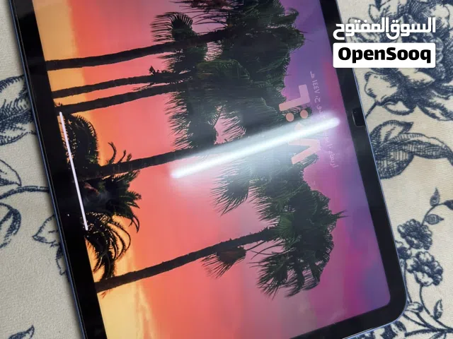 Apple iPad 10 64 GB in Farwaniya