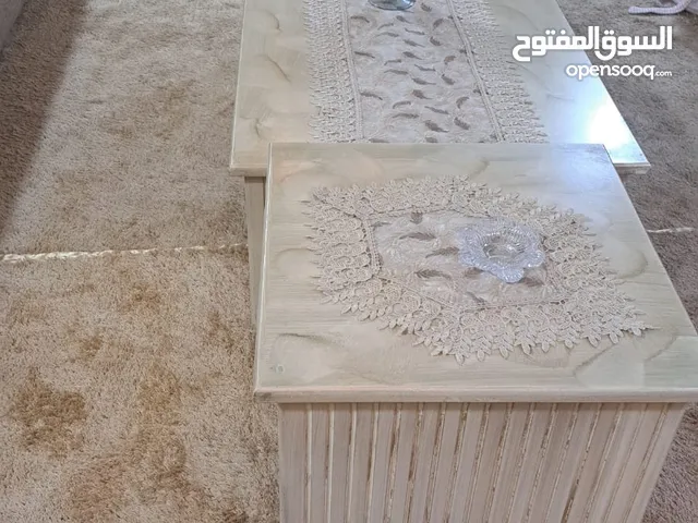 طقم طرابيزات خشب زان استعمال بسيط جدا