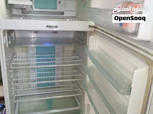 ثلاجة توشيبا 25 قدم،، غسالة استخدام سنة،،دفاية استخدام شهرين
