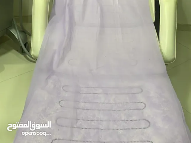 بيع اجهزة مركز عناية بشرة بسبب السفر