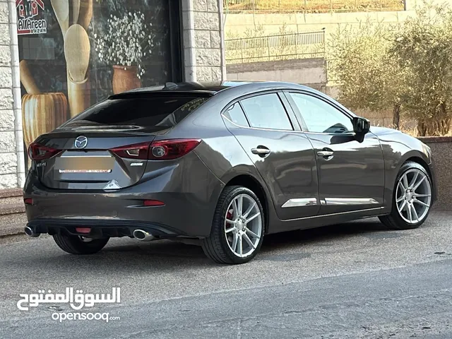 مازدا شلوش للبيع بحالة ممتازة