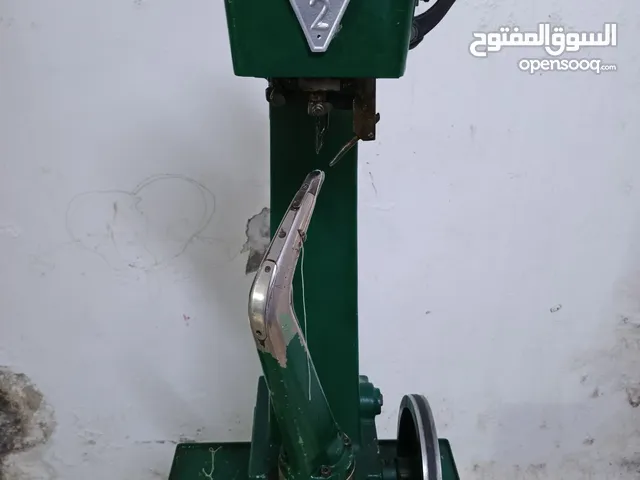 ماكينة خياطة OB2 ايطالي مالك ثاني من الوكالة