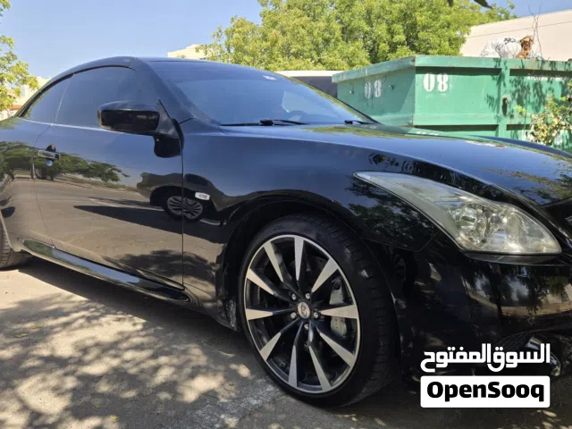 2013 إنفينيتي G37