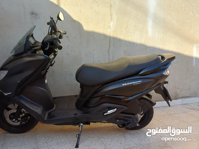 Used Suzuki Burgman 200 in Zarqa