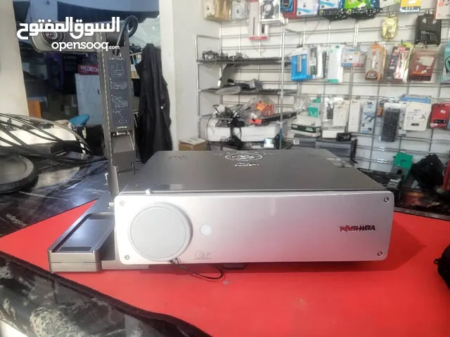 بروجكتر Toshiba TDP-T91 مع كاميرا مدمجة – عرض احترافي بسعر ممتاز