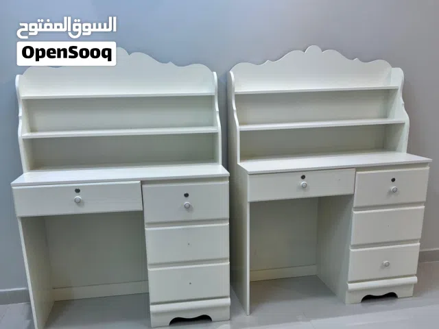 للبيع طاولة استخدام متعدد