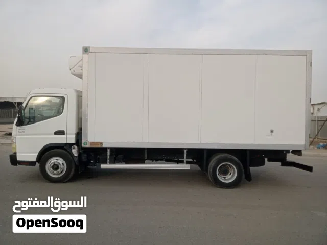 2021 ميتسوبيشي فوسو Canter