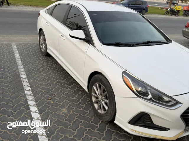 سوناتا 2019 وارد ابيض من داخل بيج ماشيه 134000 ميل
