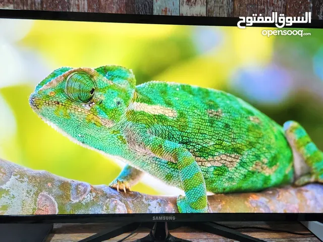 23.5" Samsung monitors for sale  in Muharraq
