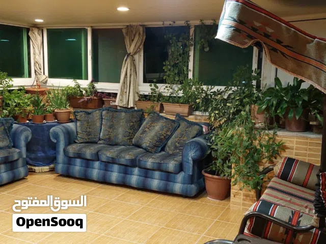 شقة +رووف للبيع  بسعر مغري  فرصة لا تعوض