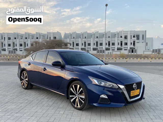 Used Nissan Altima in Muscat