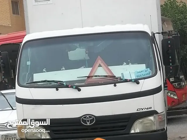 Used Toyota Dyna in Farwaniya