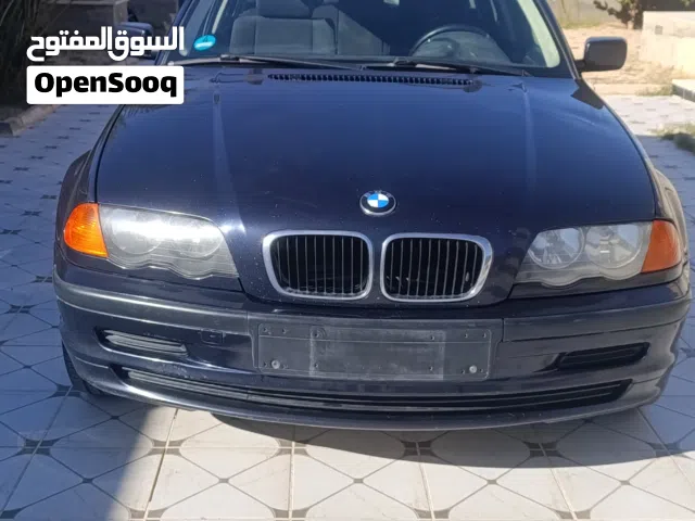 بي ام  فيه ثالثه 318