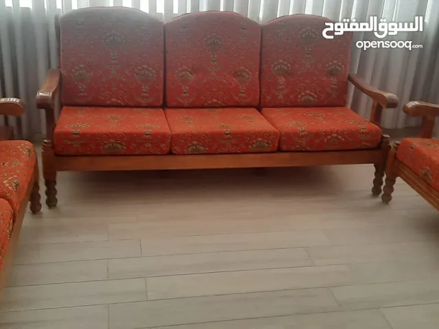 طقم موريس خشب 7 مقاعد بحالة ممتازة للبيع كاش