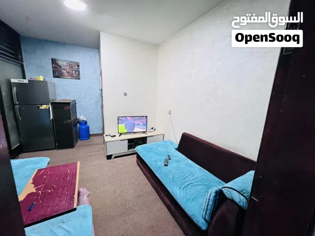 سكن مشترك شباب