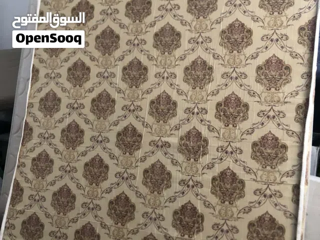 فرشة اسفنج ضغط طول 200 عرض 140 ارتفاع 20 للبيع جديد 38