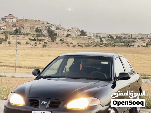 1999 هيونداي افانتي Limited