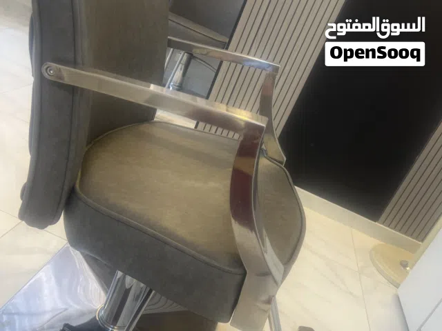 اثاث تجميل/ كراسي تصفيف عدد 2