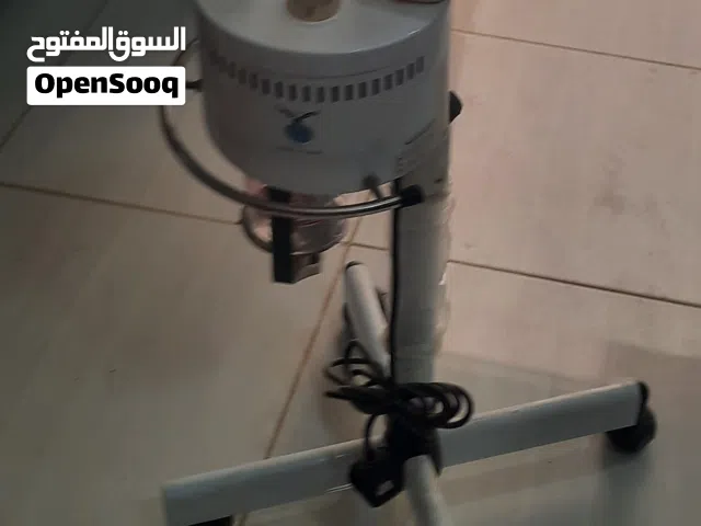 أدوات حلاقه وكوافير شبه جديد استخدام.ثلاثه شهر