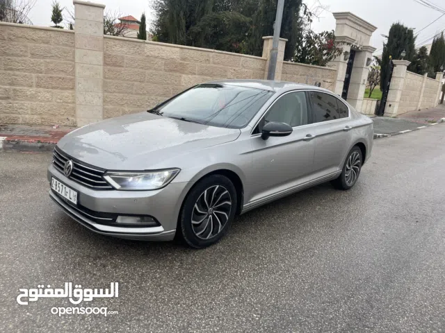 Used Volkswagen Passat in Hebron