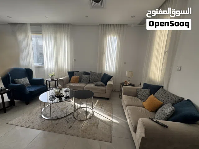للبيع طقم كنب صفاة الغانم